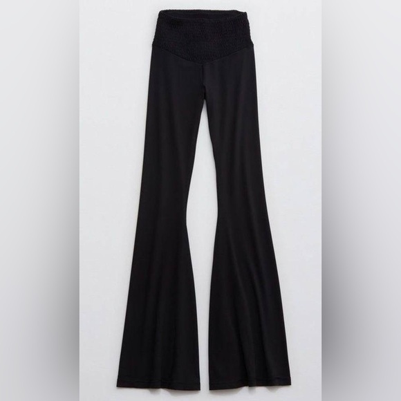 OFFLINE by Aerie REAL ME Smocked High Rise Waisted XS Super Flare Legging NWT - Picture 3 of 4